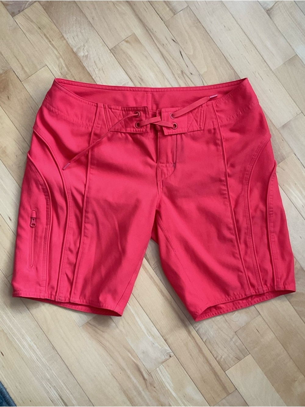 The North Face Women's Bright coral colour shorts with Drawcord